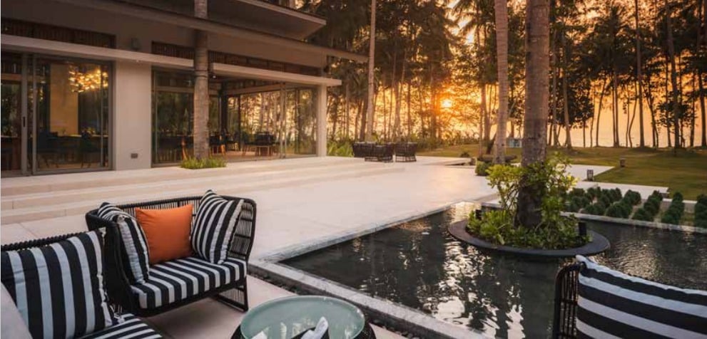 Web capture_10-12-2022_154437_