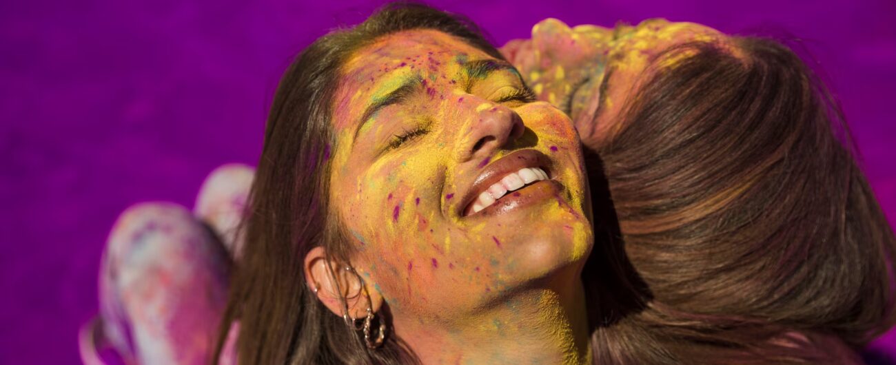 smiling-portrait-young-woman-sitting-back-back_23-2148129217