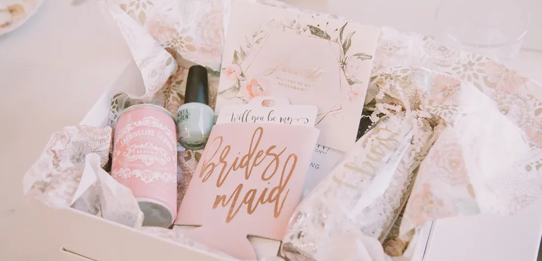 Bridesmaid-Gift-Proposal-Box_AGoodHue