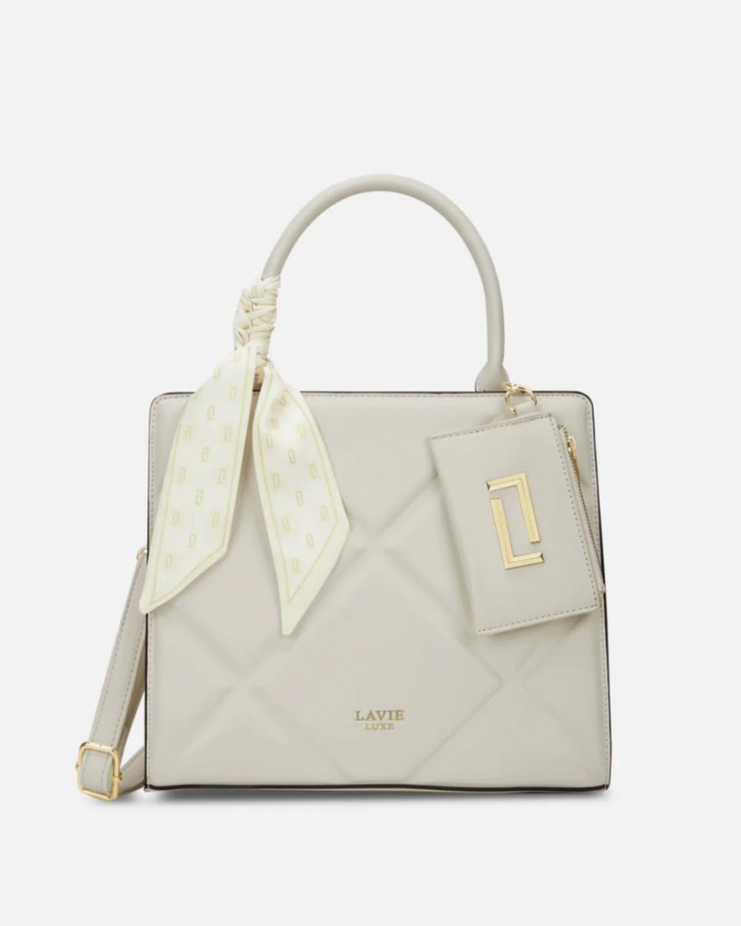 The Seasonless Wardrobe: Investment Pieces Brides Are Buying Now 8 The Seasonless Wardrobe: Investment Pieces Brides Are Buying Now